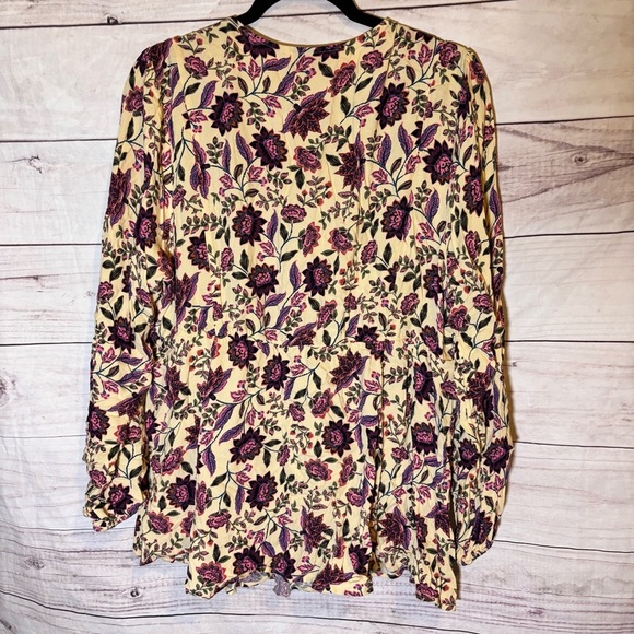 Torrid Bohemian Fit and Flare Long Sleeve Floral V-Neck Blouse 1X - Picture 8 of 8